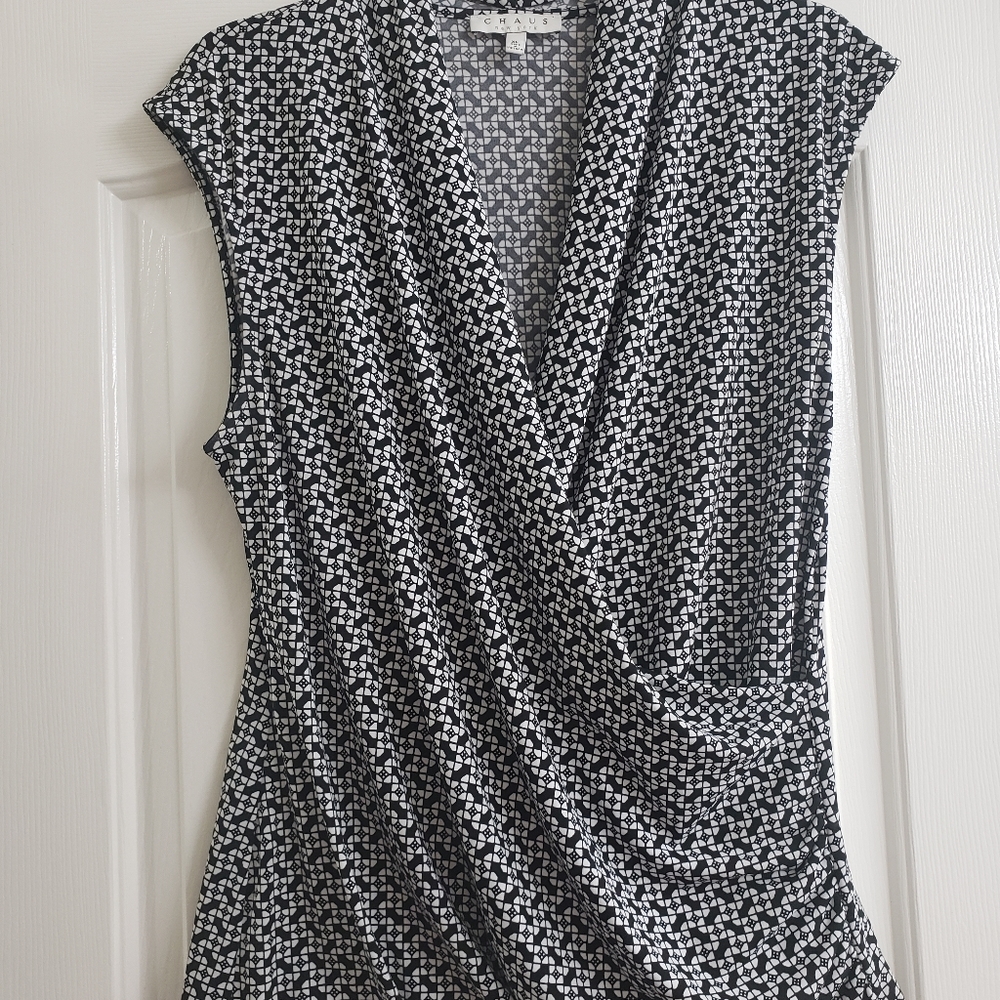 Chaus geometric print blouse Large